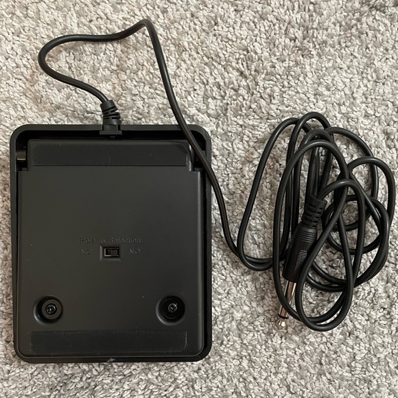 SP-2 Midiplus Sustain Pedal Used Once Open Box Excellent Condition - Picture 4 of 5